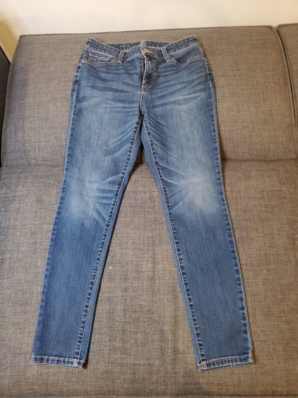 Jeans Bundle - Picture 7 of 12